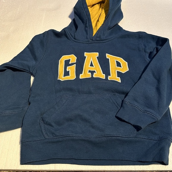 Baby gap sweatshirt - Picture 2 of 3